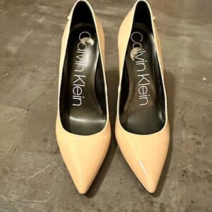 Calvin Klein Women's Nude patent leather Pumps